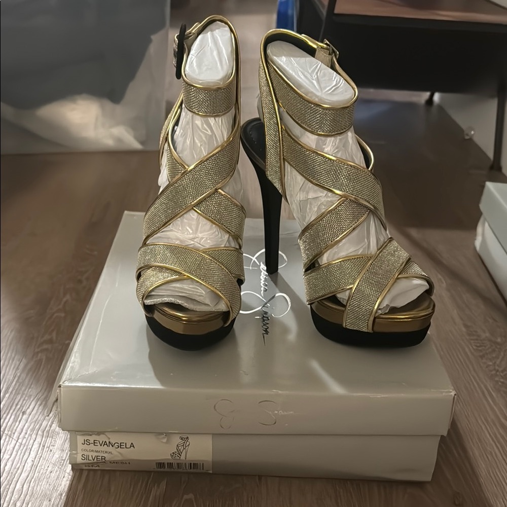 Jessica Simpson Silver Strappy Heels